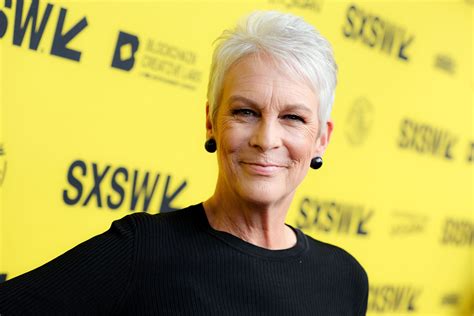 jamie lee curtis en bikini|Jamie Lee Curtis posa en bikini a los 64 años y nos。